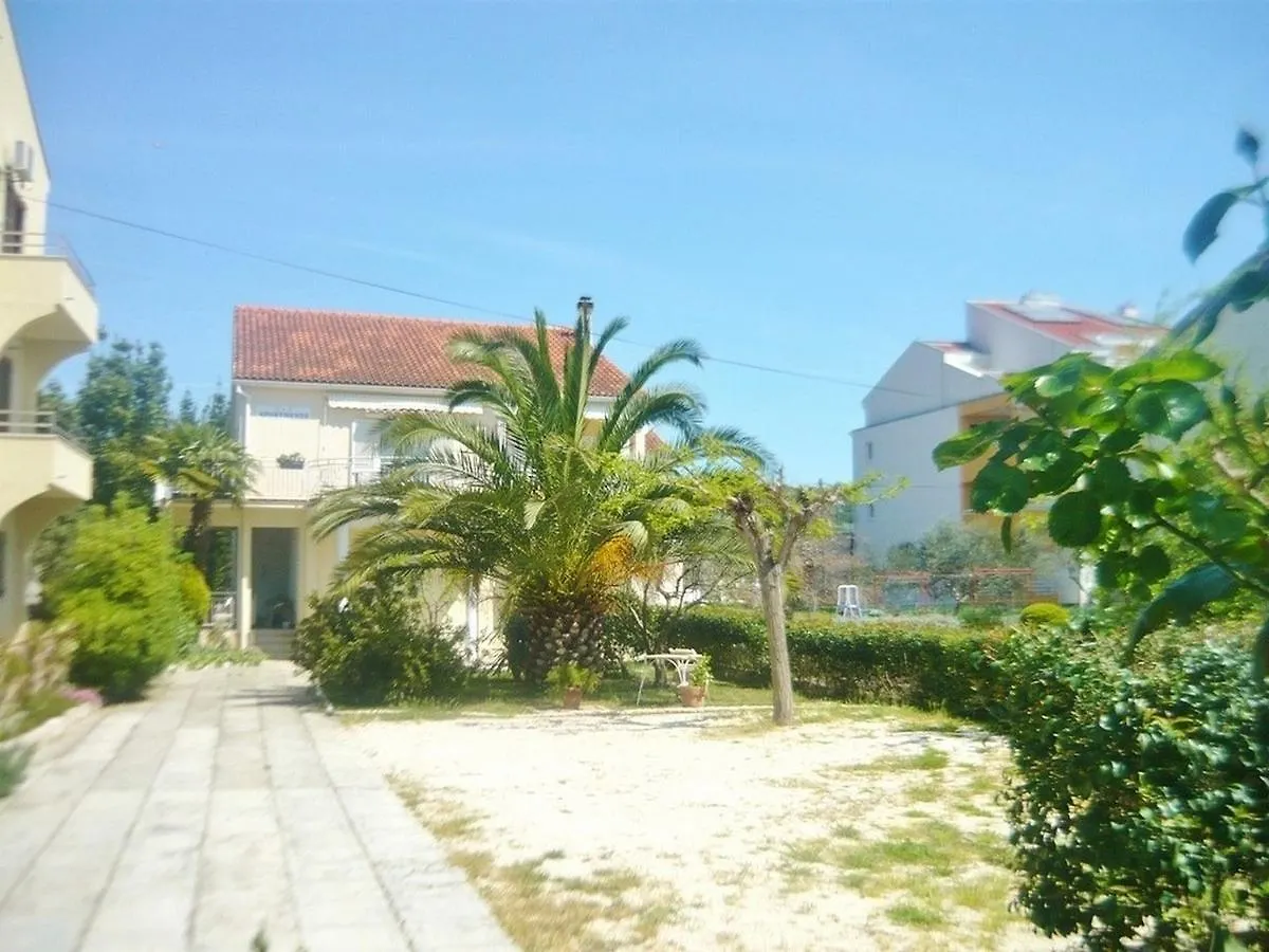Apartments & Rooms Boris Sukošan Pensjonat